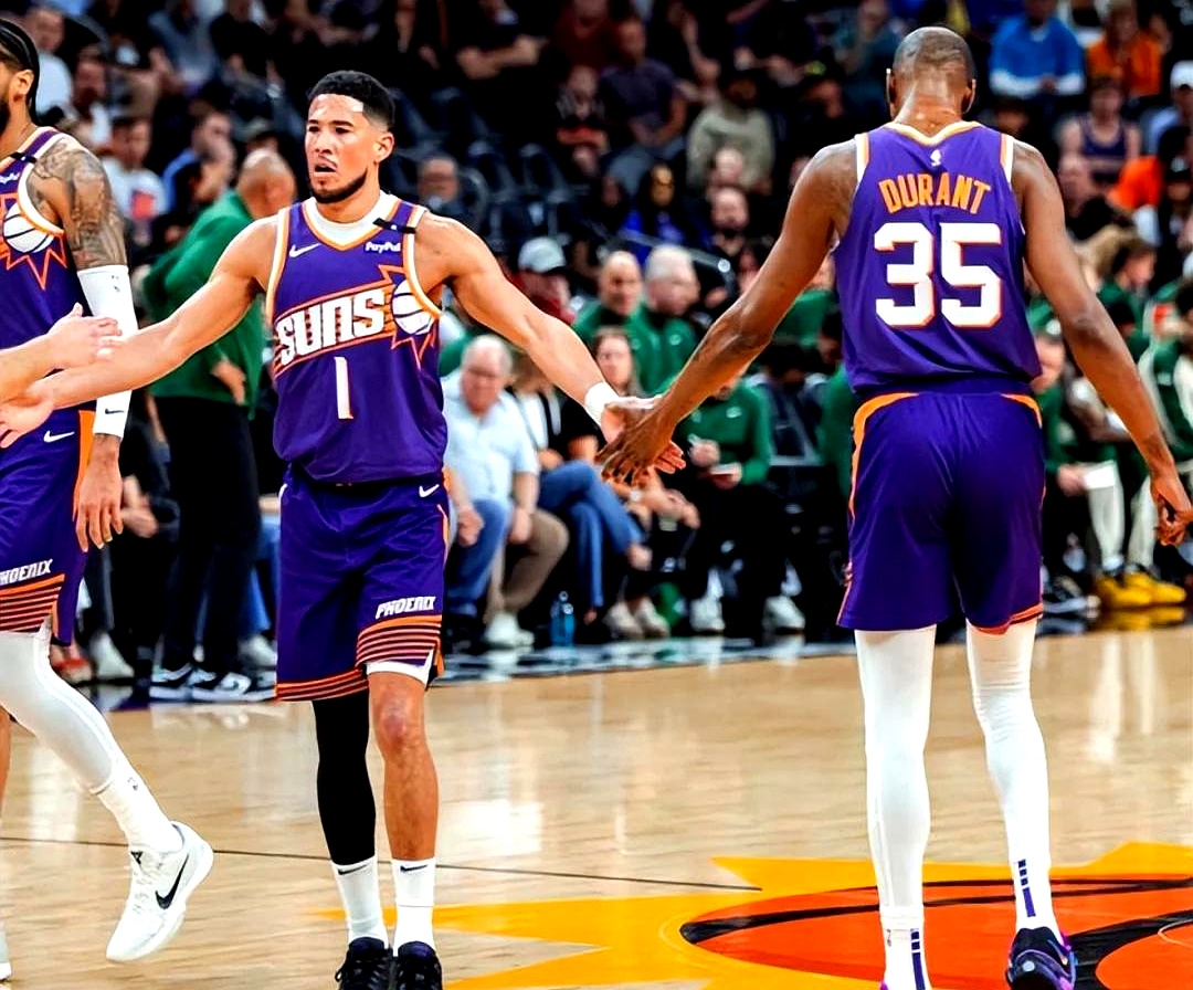 包含雄鹿新援表现抢眼，助球队取得胜利的词条