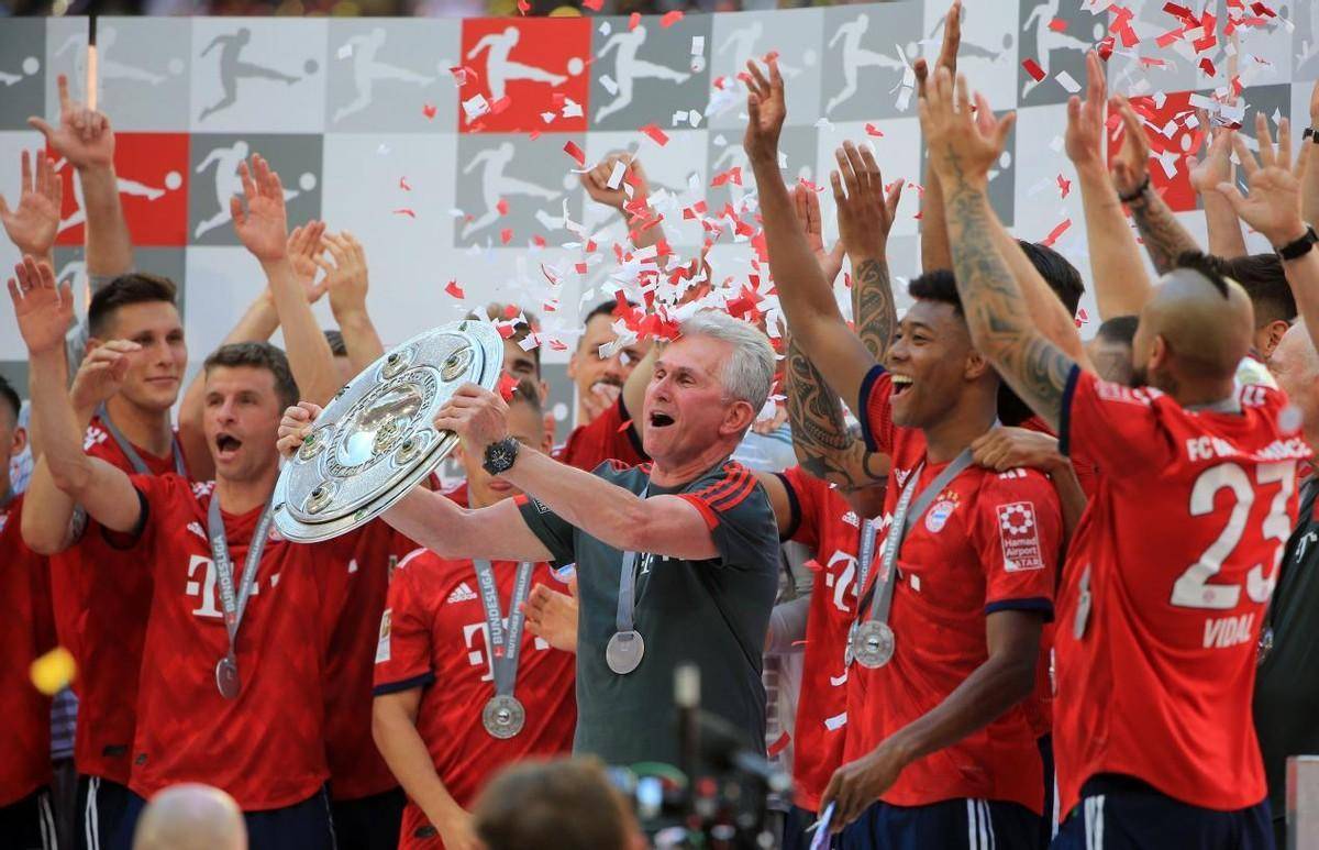 拜仁慕尼黑再度称霸德甲，实现7连冠壮举