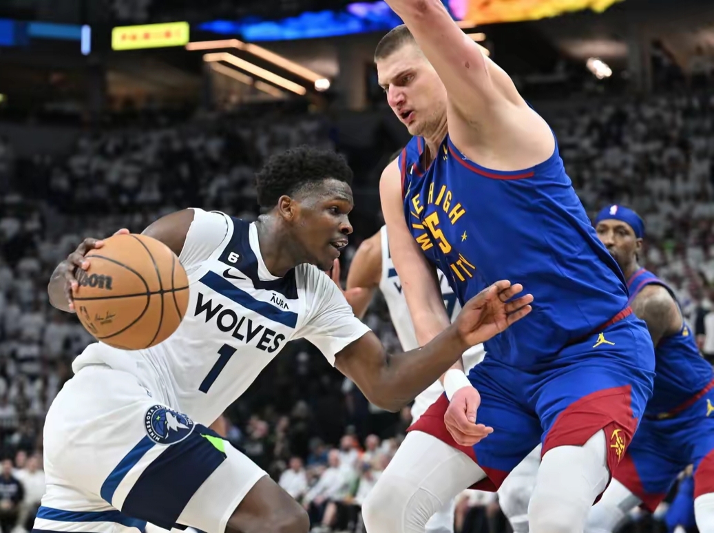 灰熊扩大胜场差距,继续领跑西部 灰熊扩大胜场差距,继续领跑西部