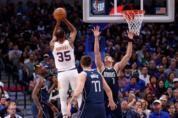 篮网双星联手击败热火 篮网双星联手击败热火